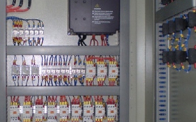 THI CÔNG LẮP ĐẶT TỦ ĐIỀU KHIỂN