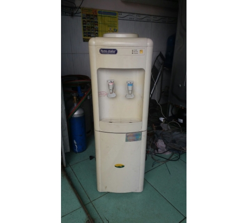 Máy nước nóng lạnh
